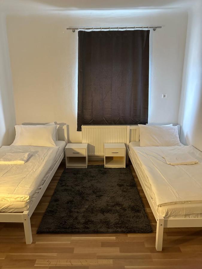 Adelin Vienna Vandrarhem Exteriör bild
